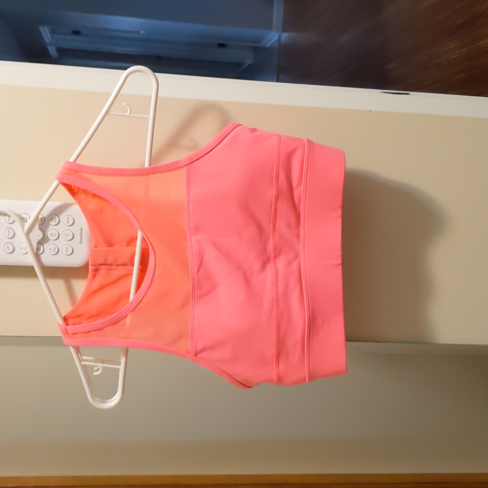 Sports bra